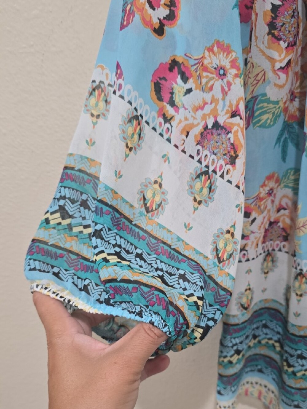 🌺fig and flower Light Blue Floral Peasant Tunic - Picture 7 of 8